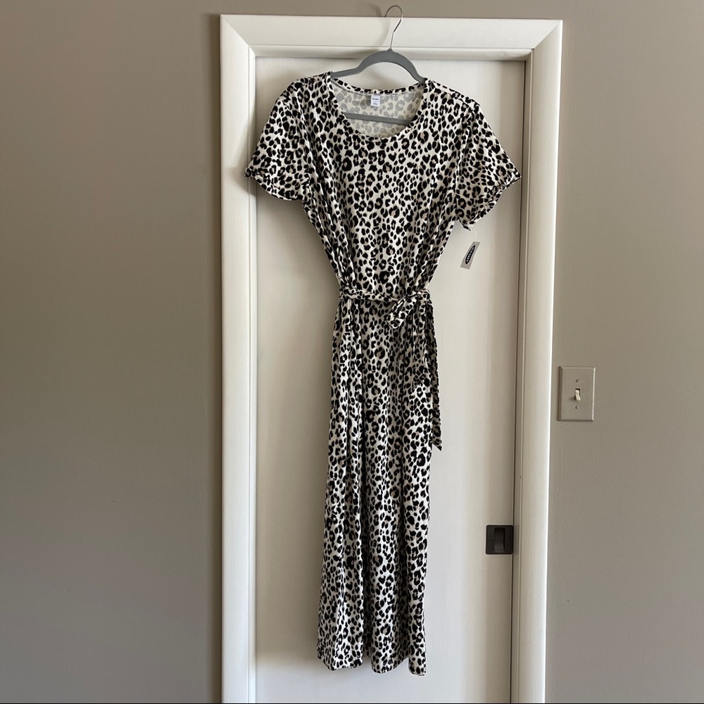 Old Navy Maxi Dress - NWT